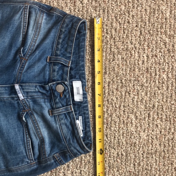 Closed Pedal Pusher Jeans - Picture 4 of 9